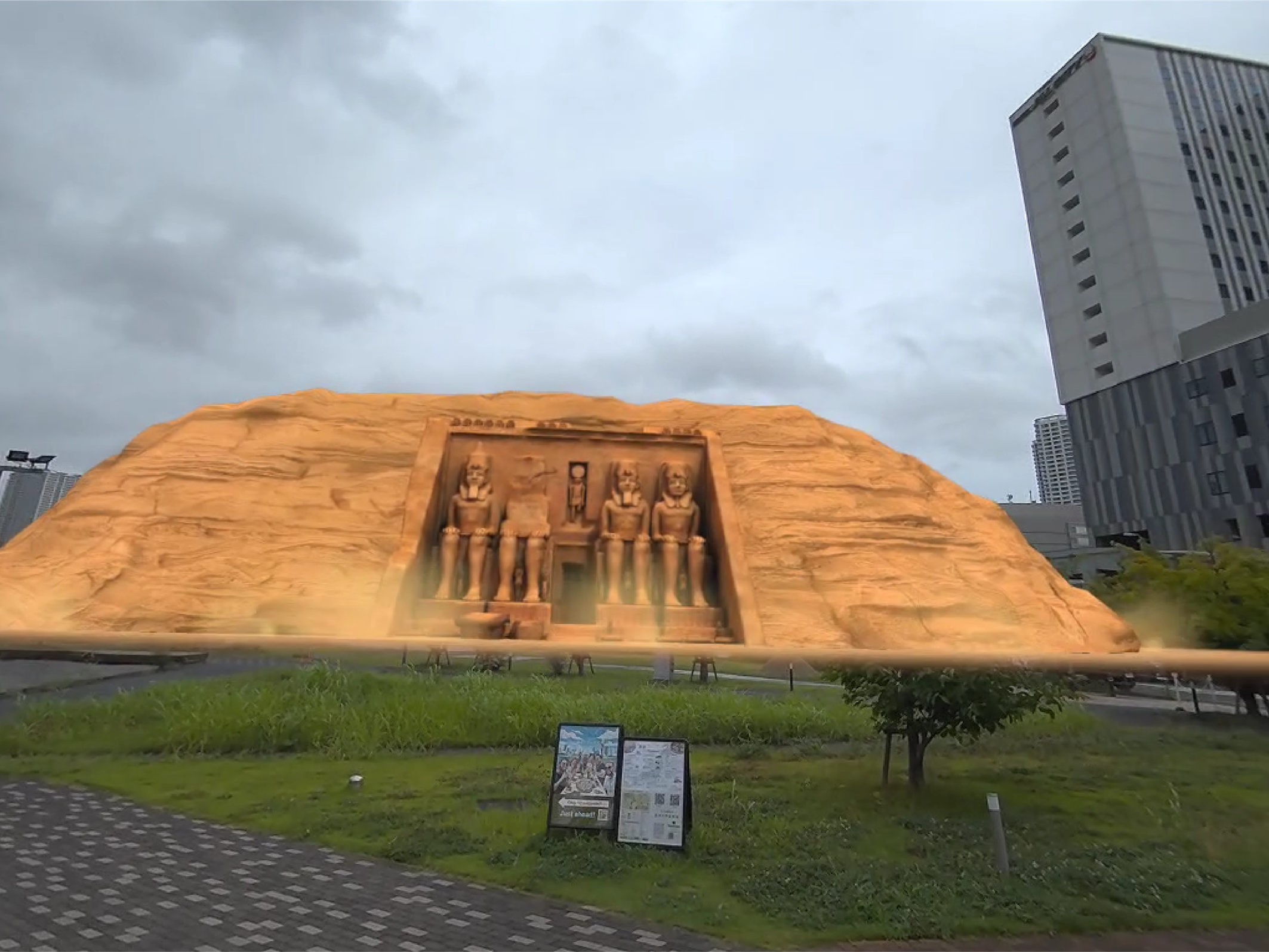 アブ・シンベル神殿